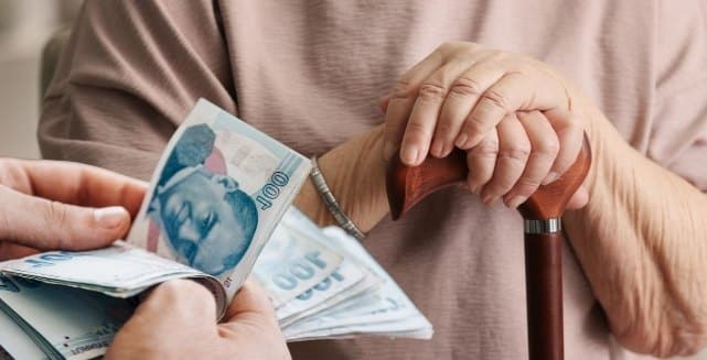 Emekli Aylığı Tabanı 23.552 TL'ye Yükseltildi