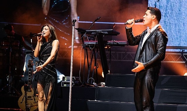 M Lisa, Emir Can İğrek Konserine Damga Vurdu