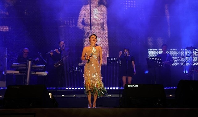 Göksel, Aliağa Sanat Günleri'ne Damga Vurdu