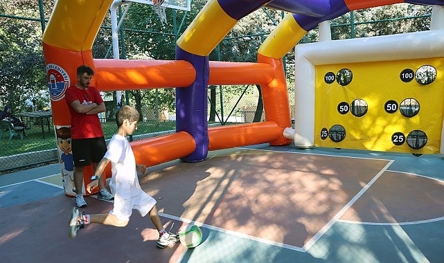 Maltepe'de Mahalleler Spora ve Oyuna Doydu