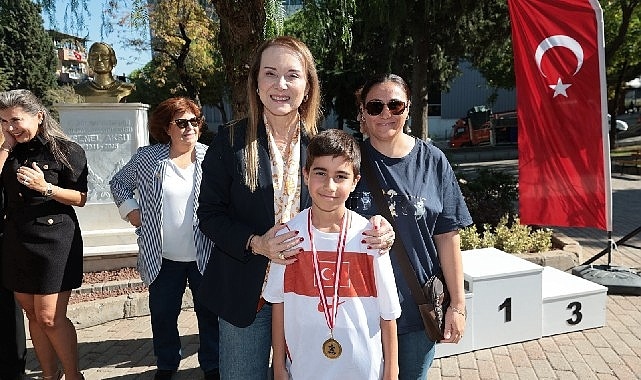 Konak’ta Şenel Aksu anıldı, çocuklar koştu